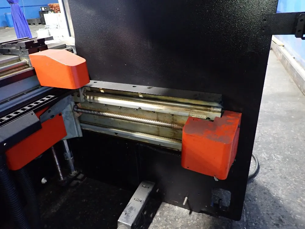 Amada 101" Press Brake - Hfe 80-255