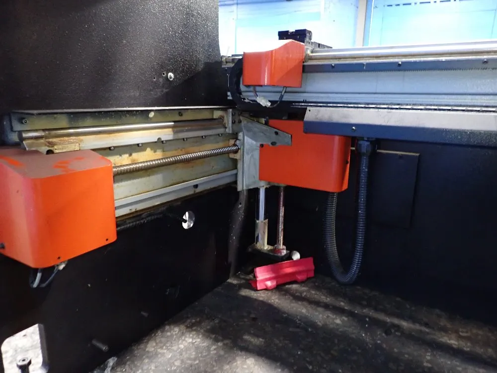 Amada 101" Press Brake - Hfe 80-255