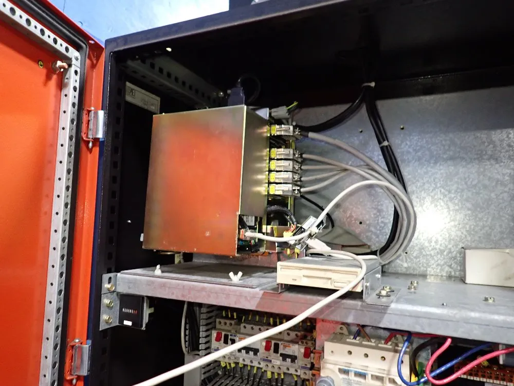 Amada 101" Press Brake - Hfe 80-255