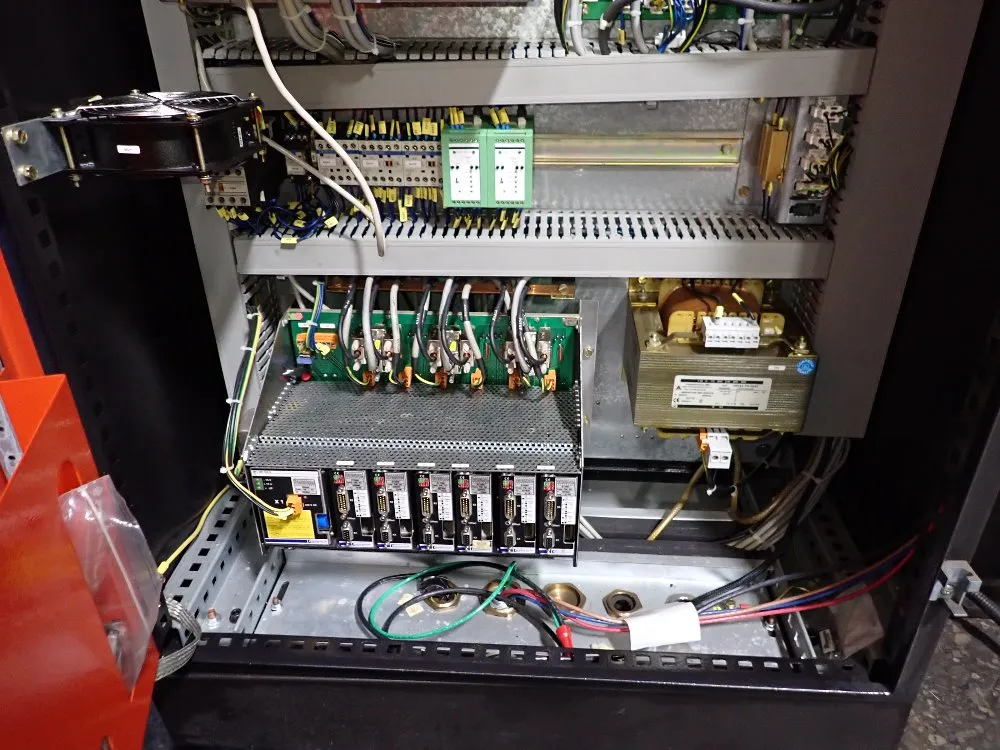 Amada 101" Press Brake - Hfe 80-255