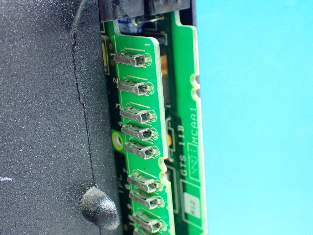 Genius Fanuc Electrical I/o Module - Ic660eba100n