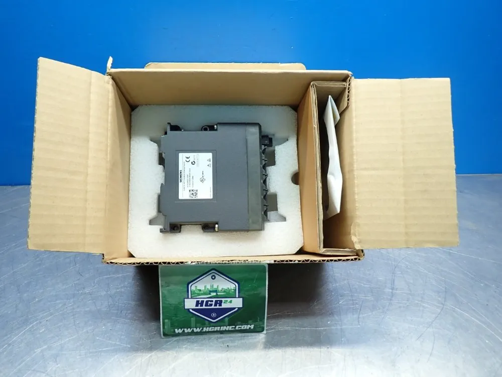 Siemens 5x 10/100 Mbit/s Rj45 Ports Scalance X005 Switch / Unmanaged - 6gk5005-0ba00-1aa3