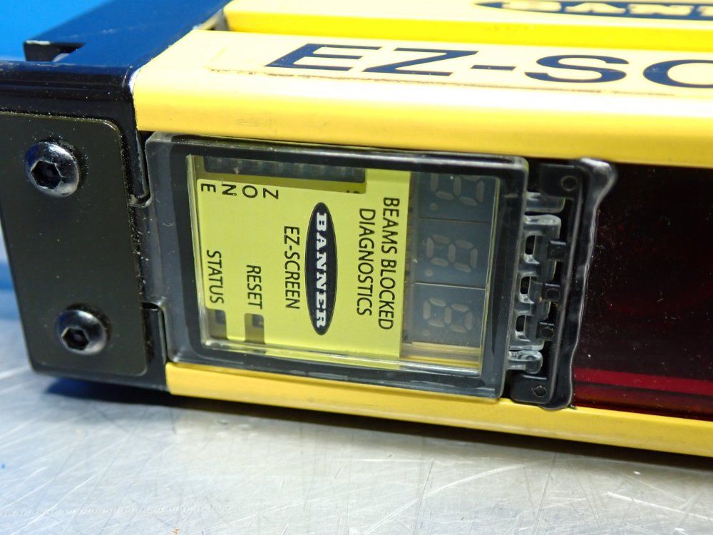 Banner 14/30-series Ez-screen Light Curtain Emitter & Receiver - Slsr30-900q8