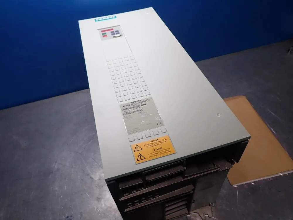 Siemens 47 Amp, 510-650 Vdc, 22 Kw Simovert Masterdrives Vector Control Inverter Compact Unit - 6se7024-7td61