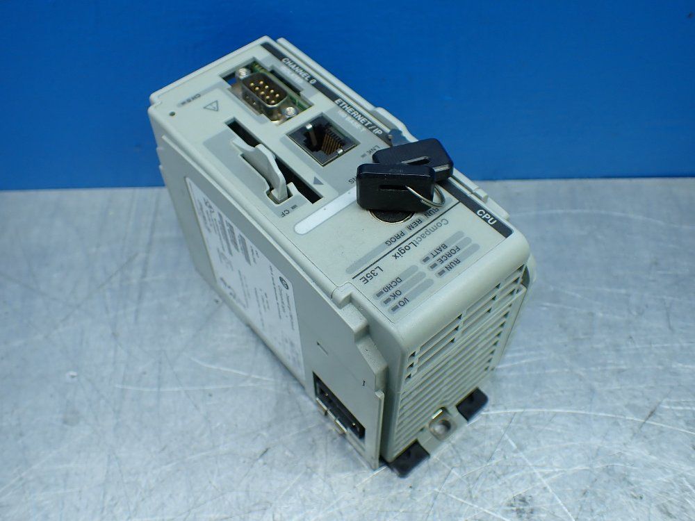 Allen-bradley Compactlogix 1.5mb Controller - 1769-l35e