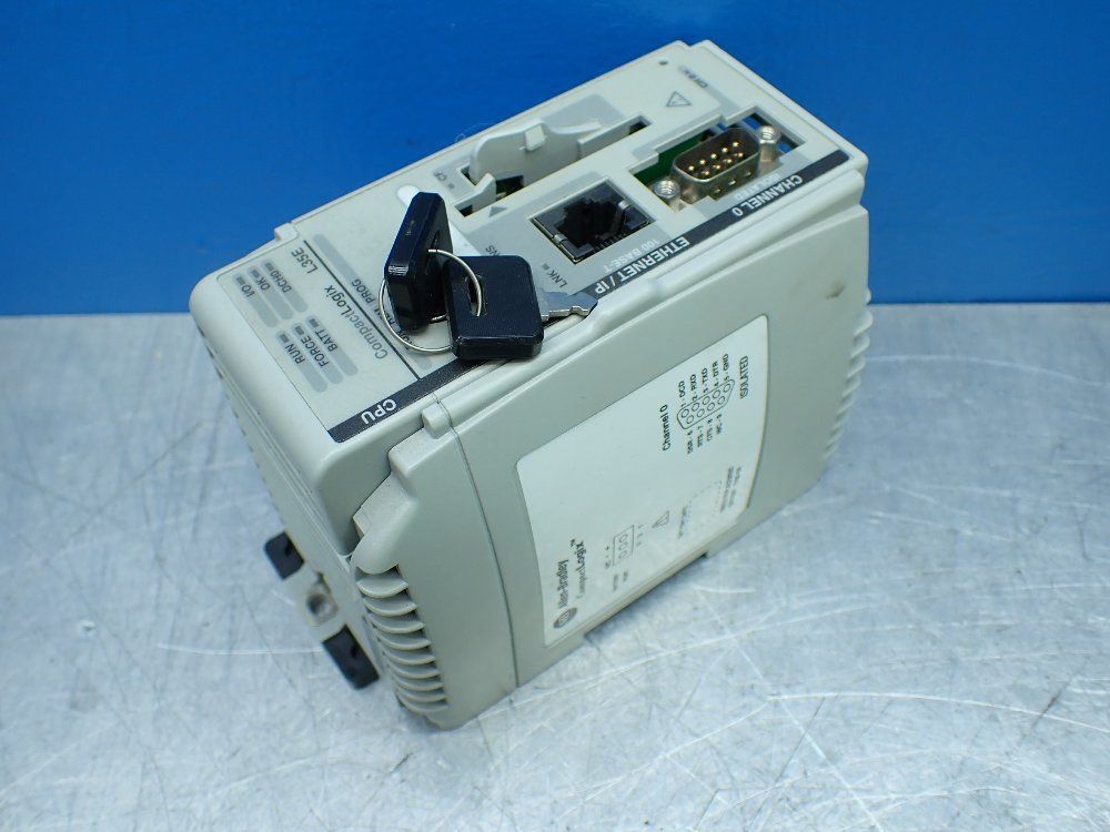 Allen-bradley Compactlogix 1.5mb Controller - 1769-l35e