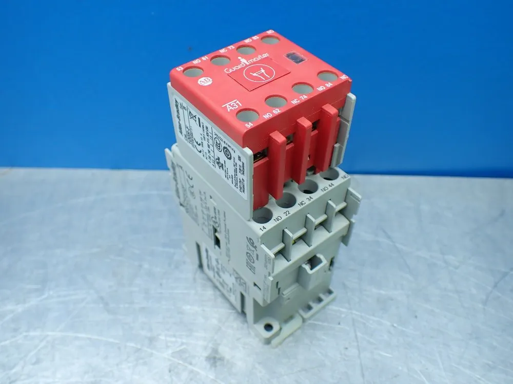 Allen-bradley Guardmaster Safety Control Relay. - 700s-cf620ejc