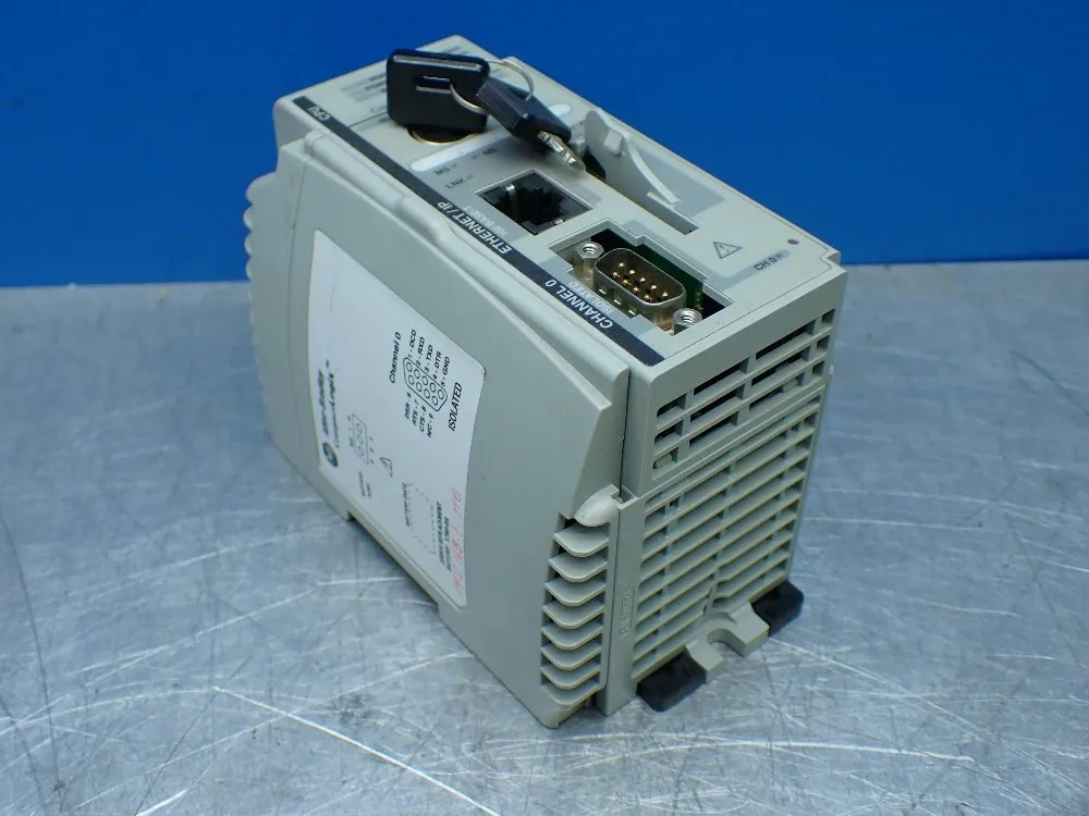 Allen-bradley Compactlogix 750kb Controller. - 1769-l32e