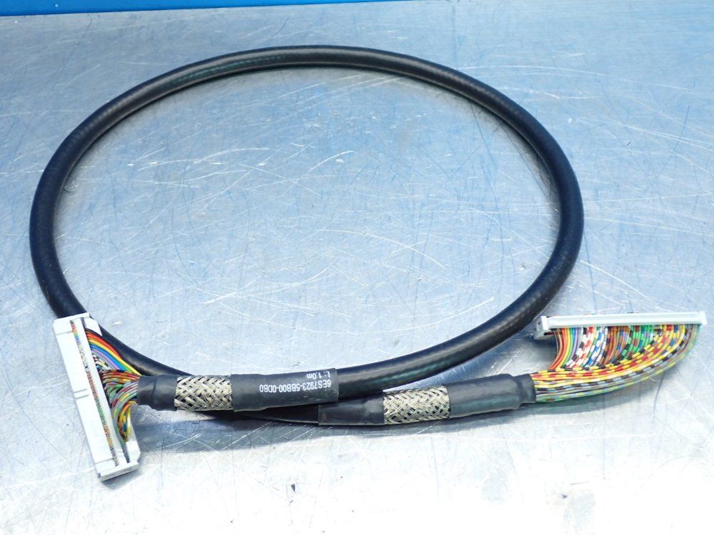 Siemens 11mm, 50-pin Idc Connector Simatic S7-1500 Plc Connecting Cable - 6es7923-5bb00-0db0