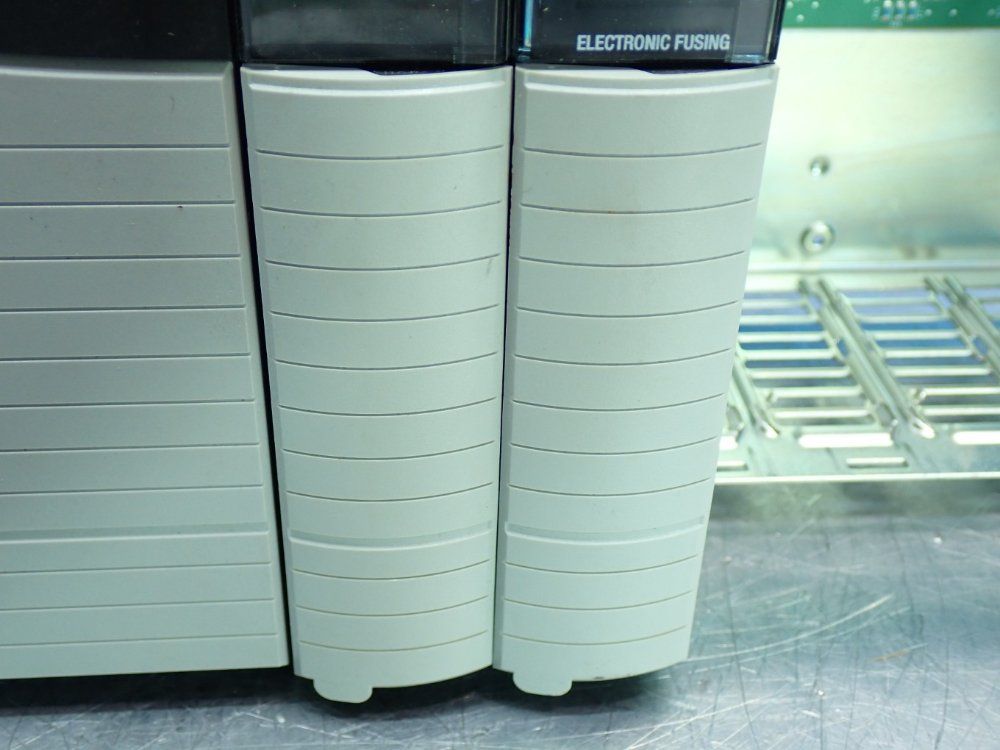 Allen Bradley Controllogix Power Supply - 1756-pa72