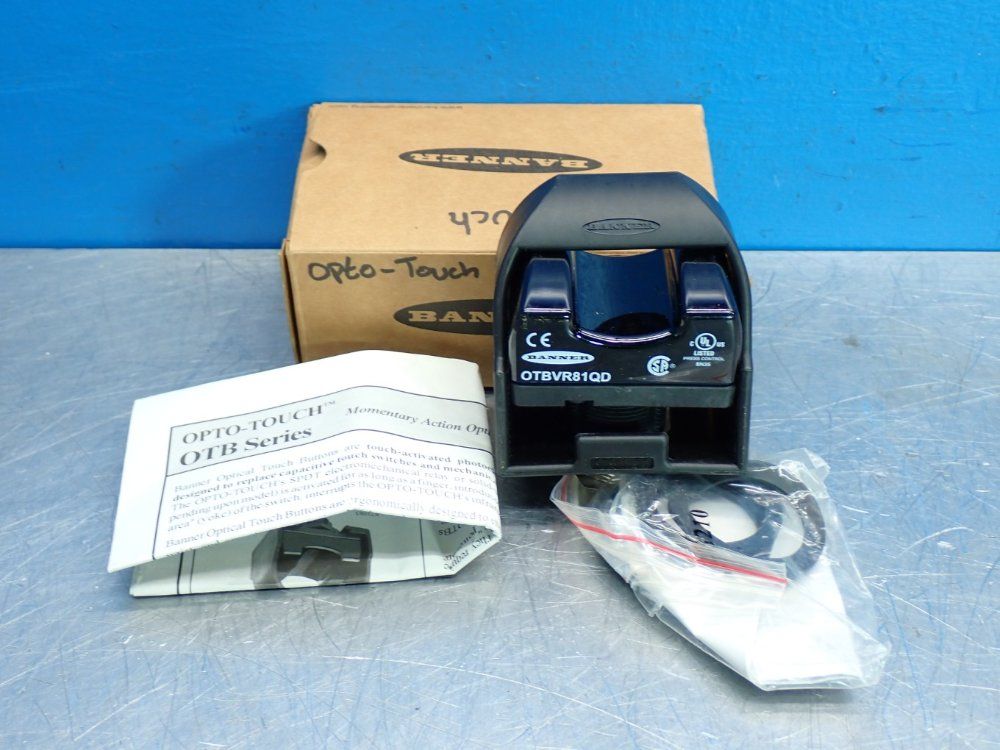 Banner Otb-series Optical Touch Quick-disc Momentary Action Button - 34078