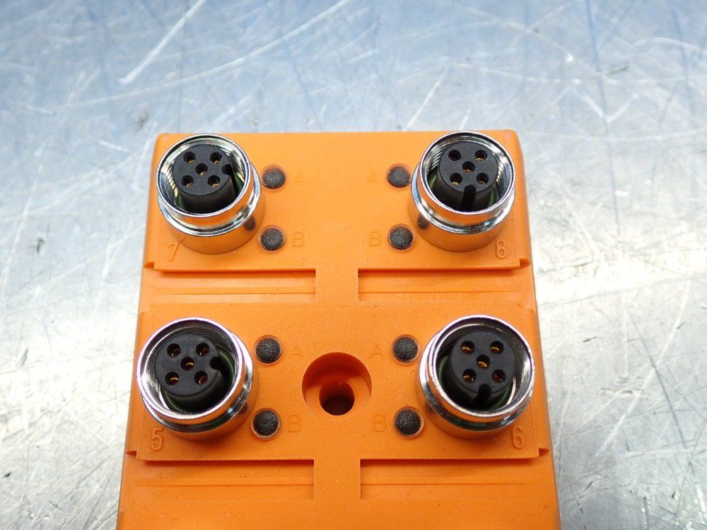 Lumberg Automation 111-series Pluggable Actuator/sensor Distribution Box - 11138