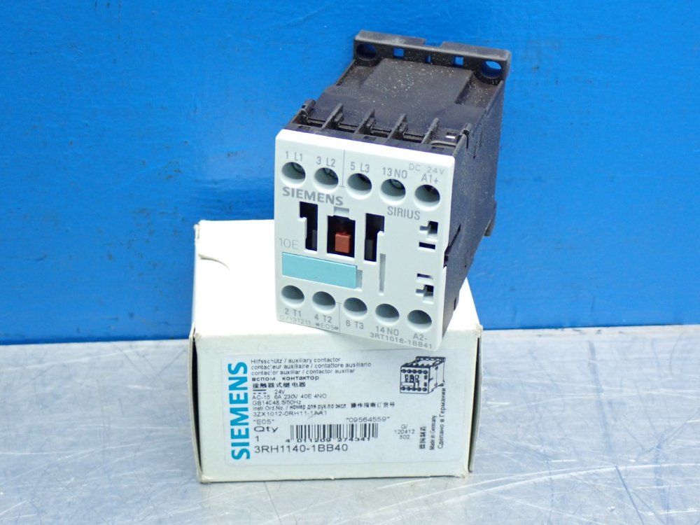 Siemens Contactor Relay Unit - 3rh1122-1bb40