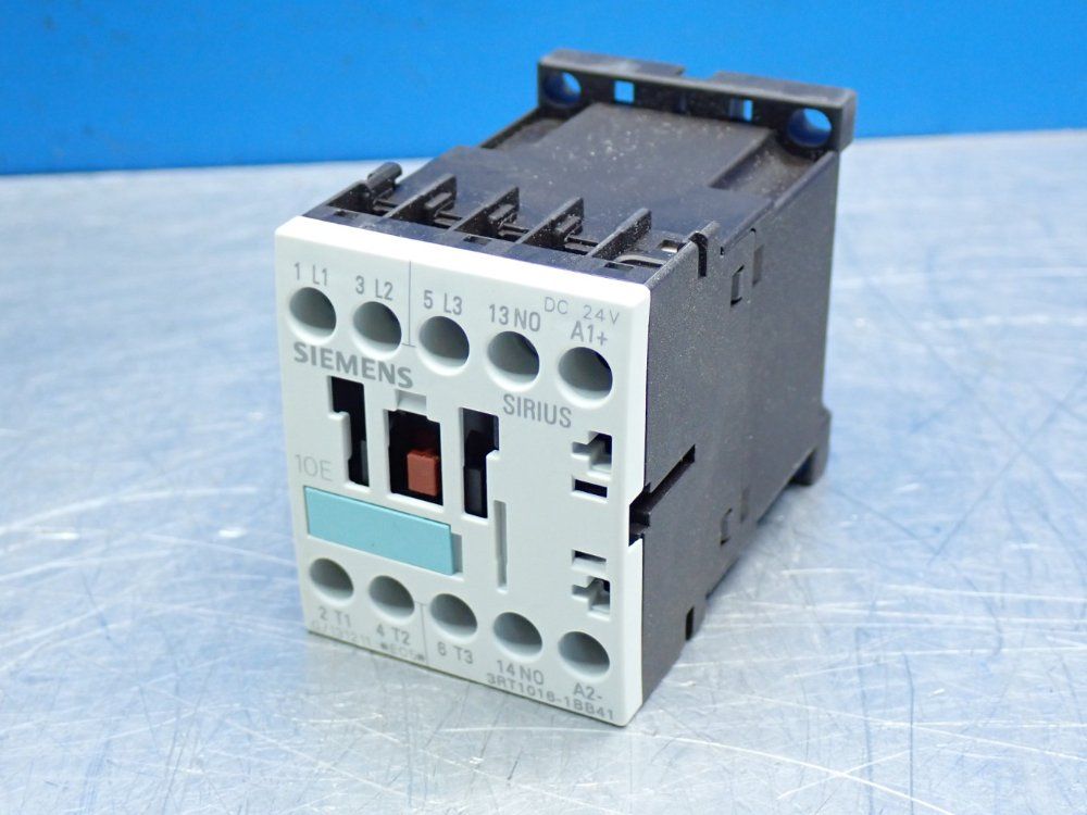 Siemens Contactor Relay Unit - 3rh1122-1bb40