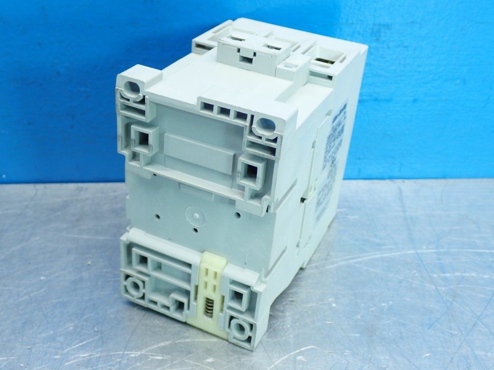 Allen Bradley Contactor Module Unit - 100-c85d*00