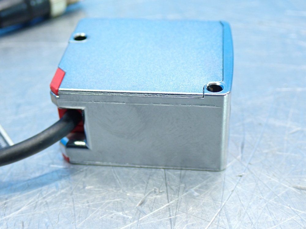 Keyence Laser Distance Sensor - Lr-tb2000c