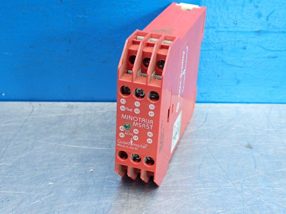 Allen Bradley Minotaur Msr5t Safety Monitoring Relay - 440r-b23020