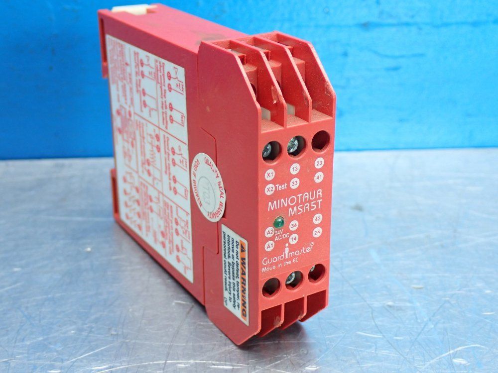 Allen Bradley Minotaur Msr5t Safety Monitoring Relay - 440r-b23020