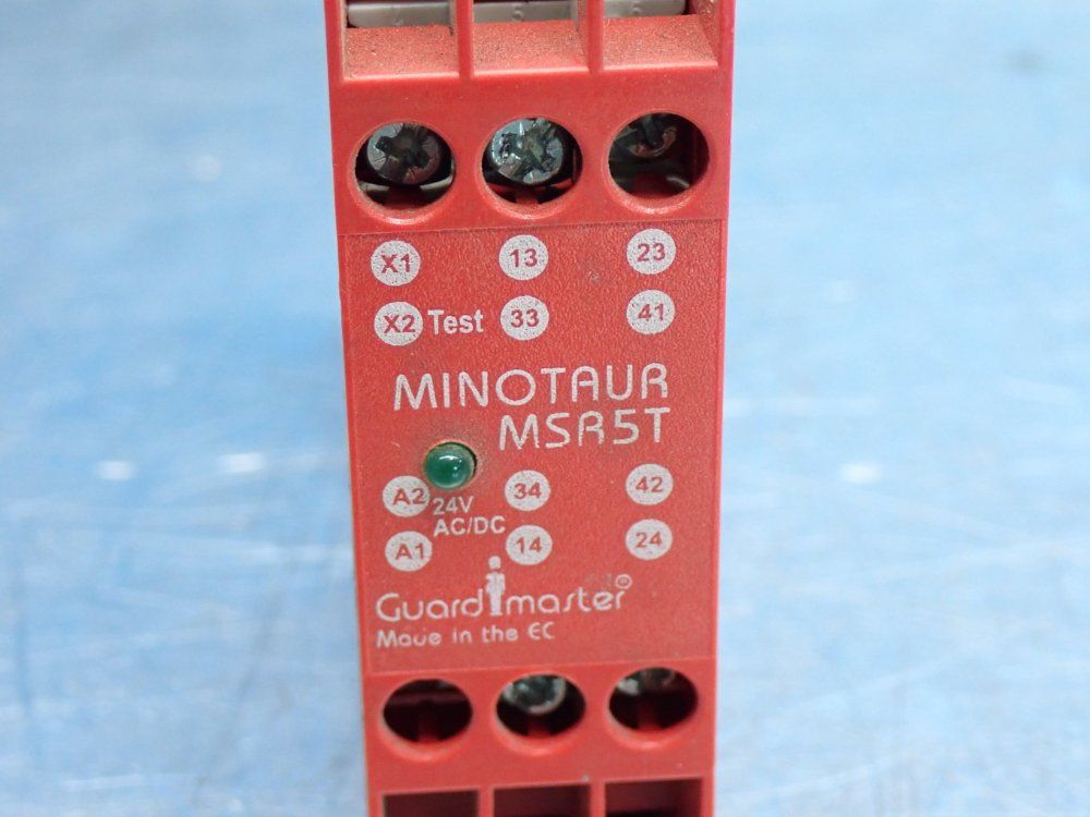 Allen Bradley Minotaur Msr5t Safety Monitoring Relay - 440r-b23020