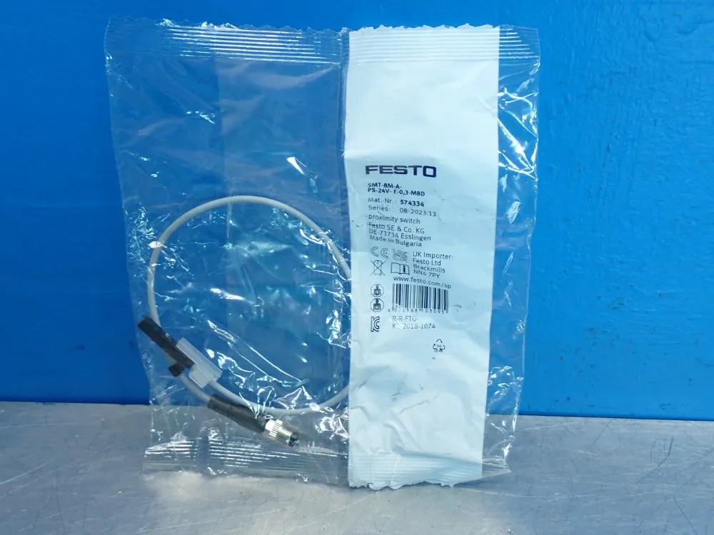 Festo Magnetic Inductive Proximity Sensor - 574334