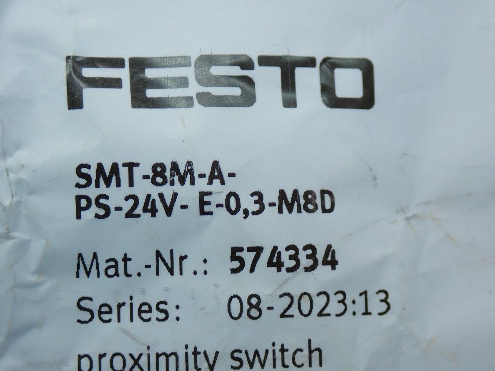 Festo Magnetic Inductive Proximity Sensor - 574334