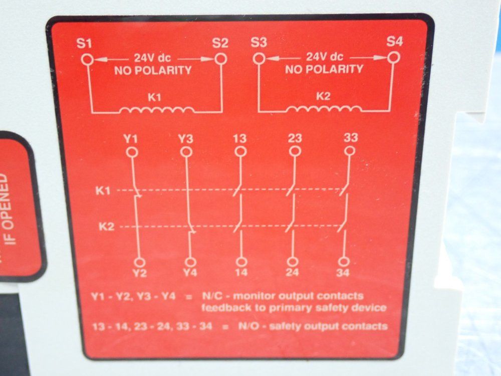 Banner 6a, 24vdc Safety Relay Module - Im-t-9a