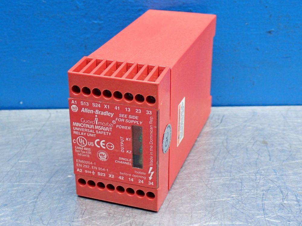 Allen Bradley 45mm Enclosure Minotaur Universal Safety Relay Unit - Msr6r/t