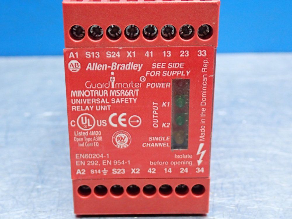 Allen Bradley 45mm Enclosure Minotaur Universal Safety Relay Unit - Msr6r/t
