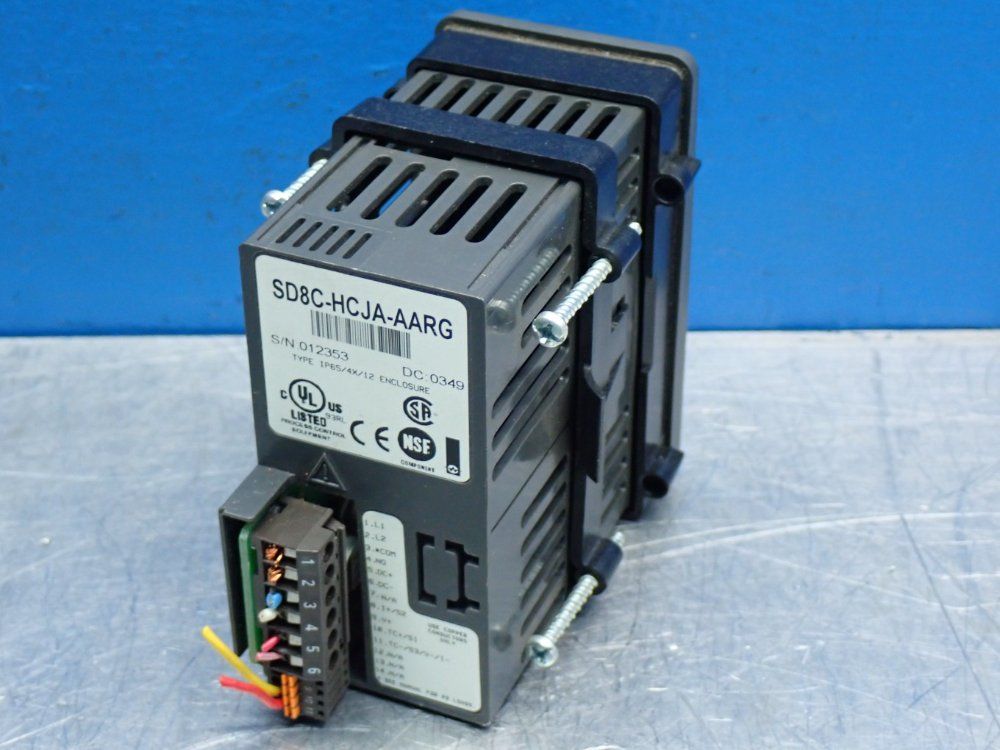 Watlow 1/8 Din Series-sd8 Temperature Control - Sd8c-hcja-aarg