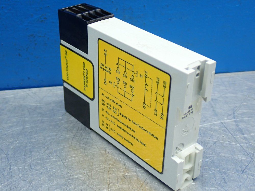 Banner At-series Control Safety Relay Module - At-fm-10k