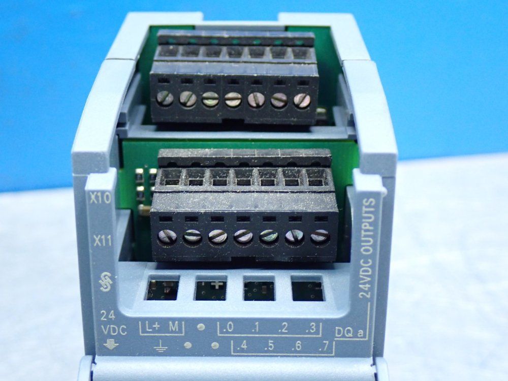 Siemens Simatic S7-1200 Plc And Ipc Pm Module - 6es7222-1bh30-0xb0