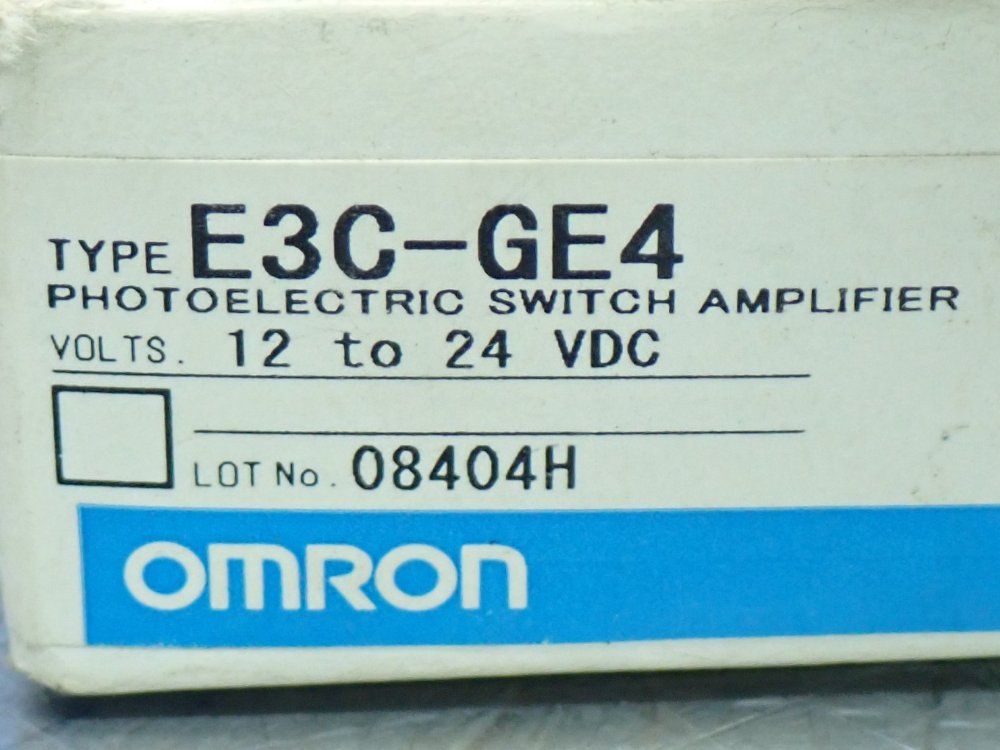 Omron Photoelectric Sensor Switch Amplifer - E3c-ge4