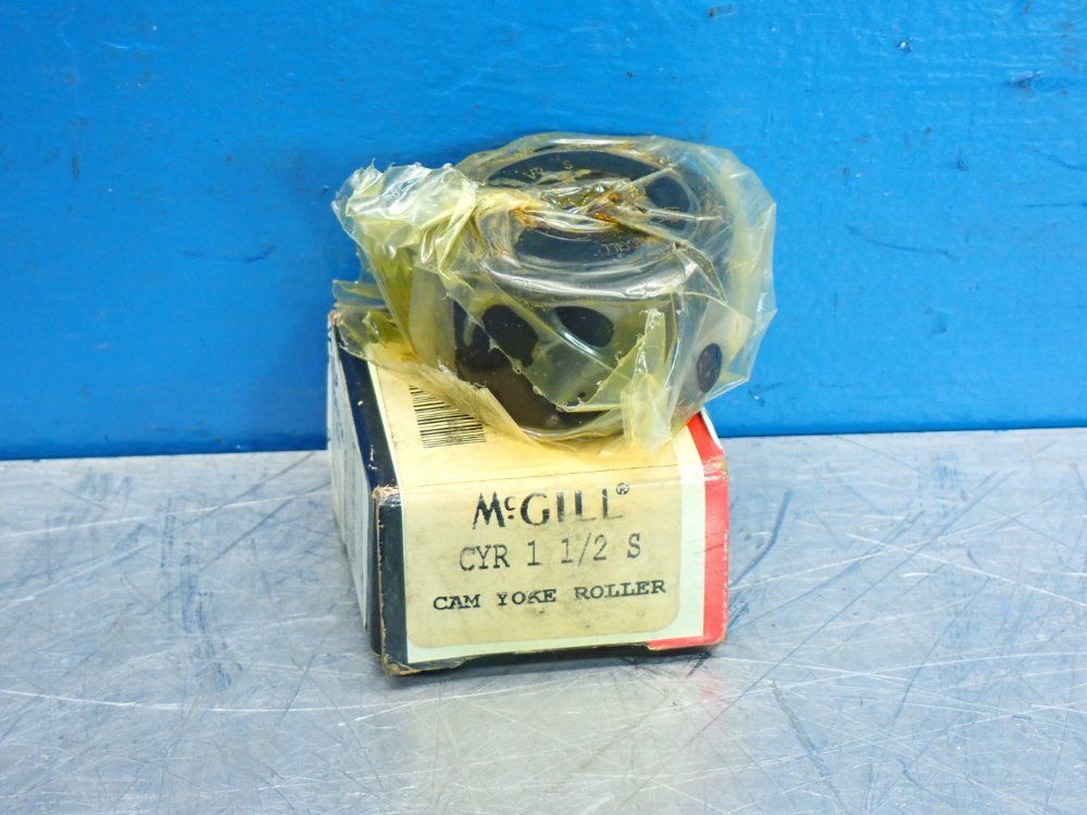 Mcgill 1.5000in Roller Diameter, 0.4375in Bore, 0.8750in Flate Yoke Roller - Cyr11/2s