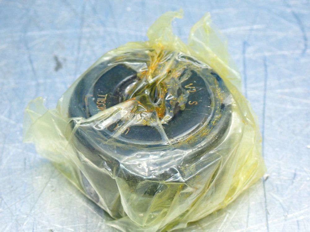 Mcgill 1.5000in Roller Diameter, 0.4375in Bore, 0.8750in Flate Yoke Roller - Cyr11/2s