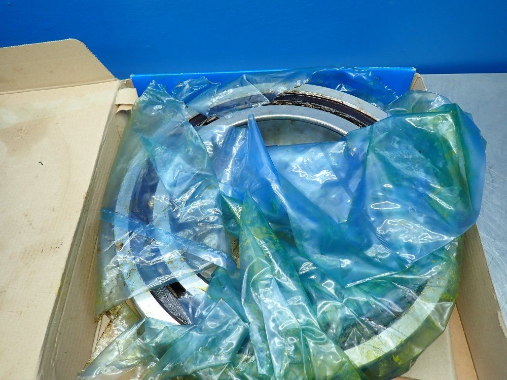 Skf 180mm X 280mm X 46mm Super Precision Bearing. - 7036 Acd / Dgcvq6935f2