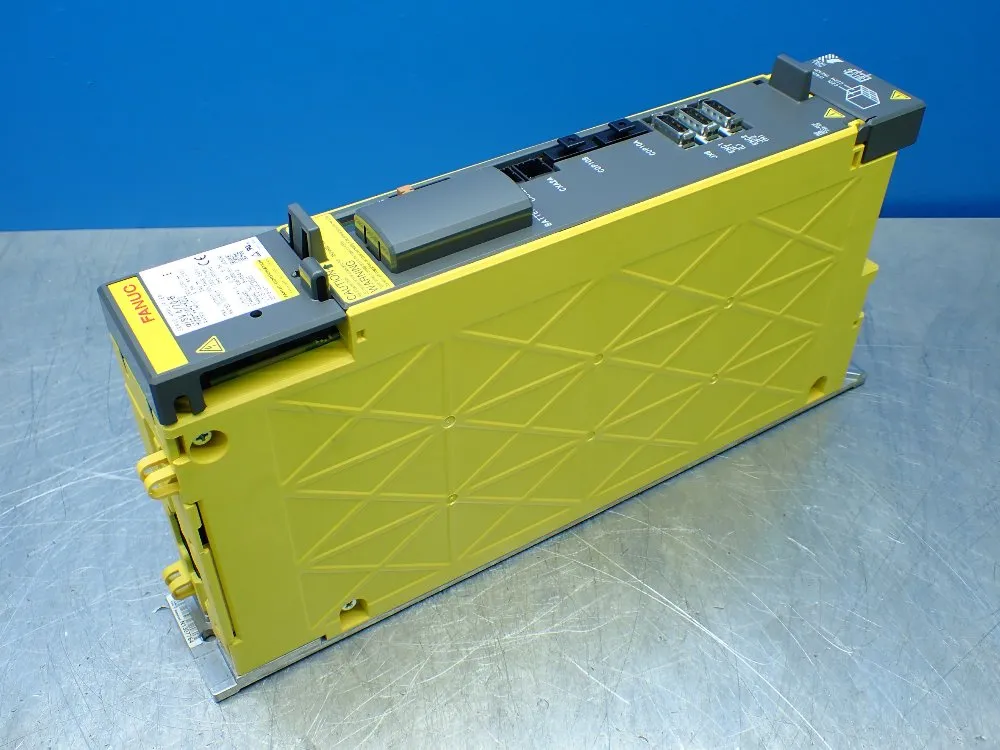 Fanuc Servo Amplifier. - A06b-6240-h203