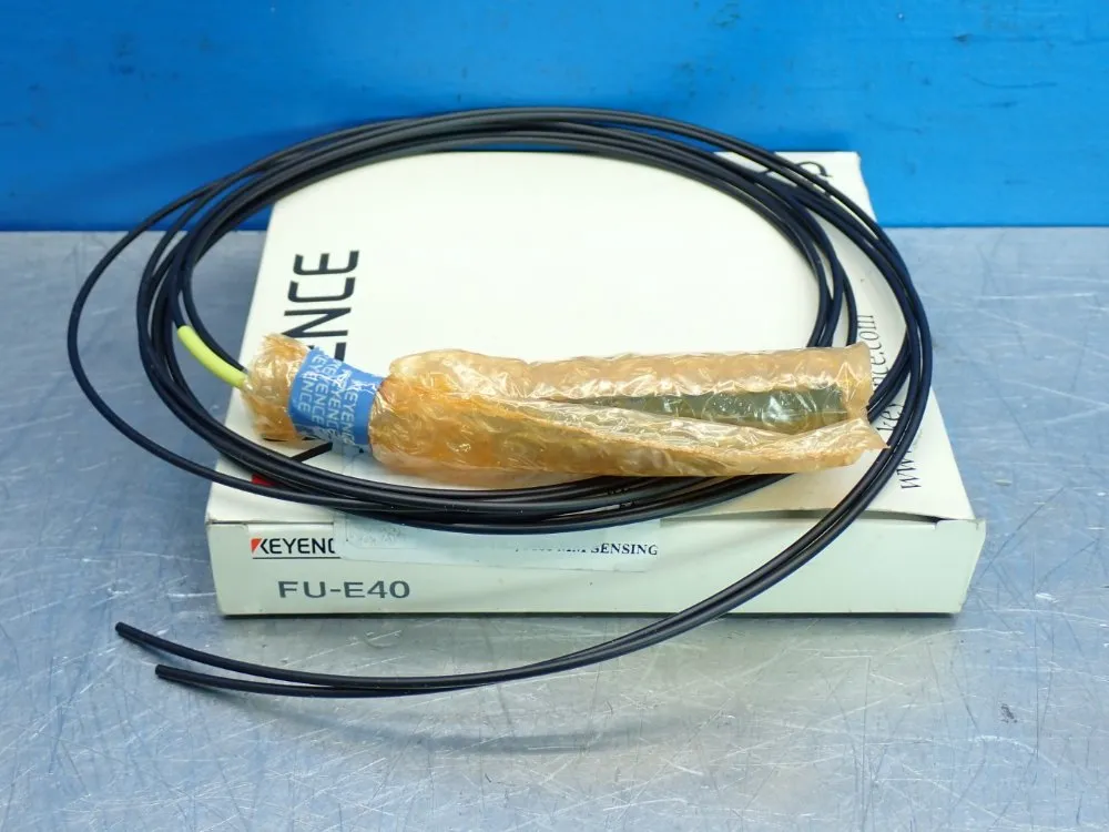 Keyence Transmissive Fiber Optic Proximity Switch - Fu-e40