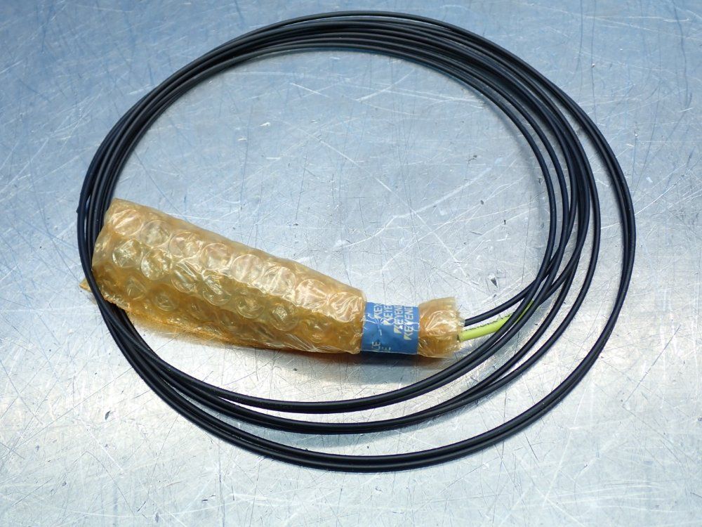 Keyence Transmissive Fiber Optic Proximity Switch - Fu-e40