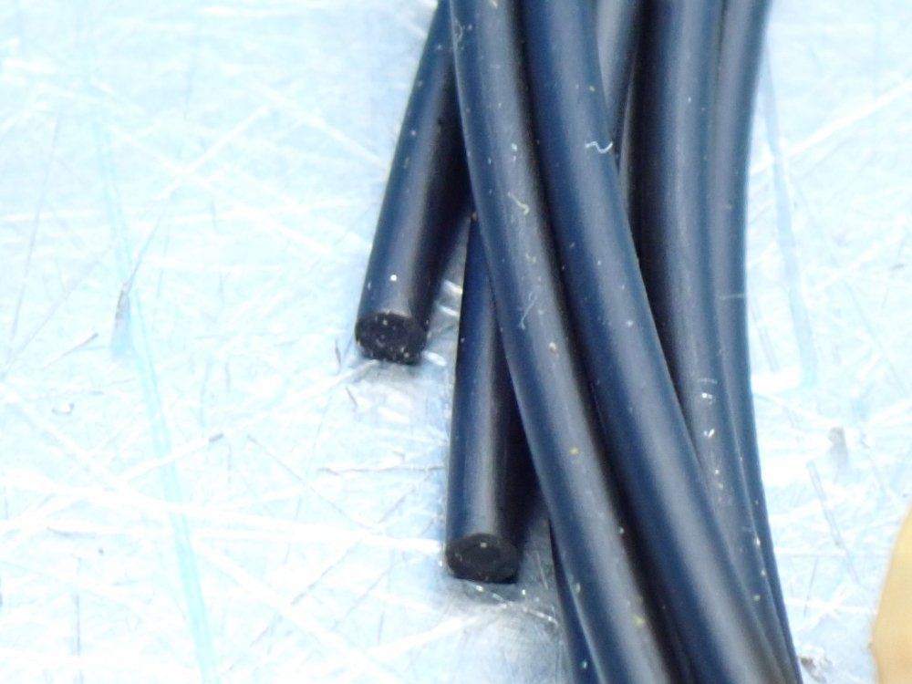 Keyence Transmissive Fiber Optic Proximity Switch - Fu-e40