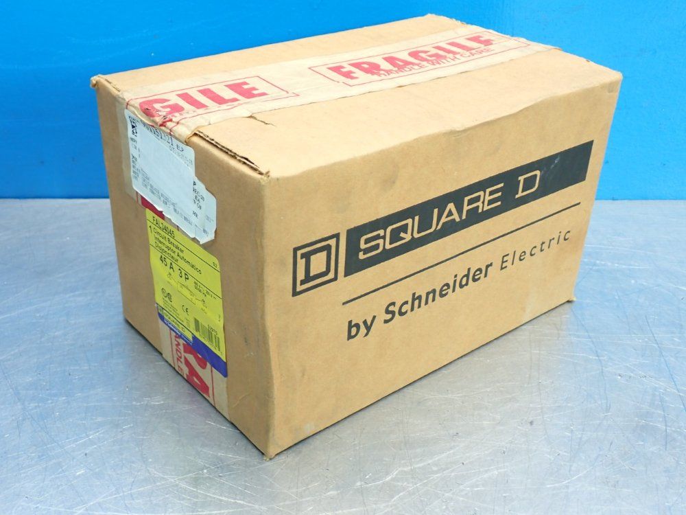 Square D Molded Case Circuit Breaker - Fal34045
