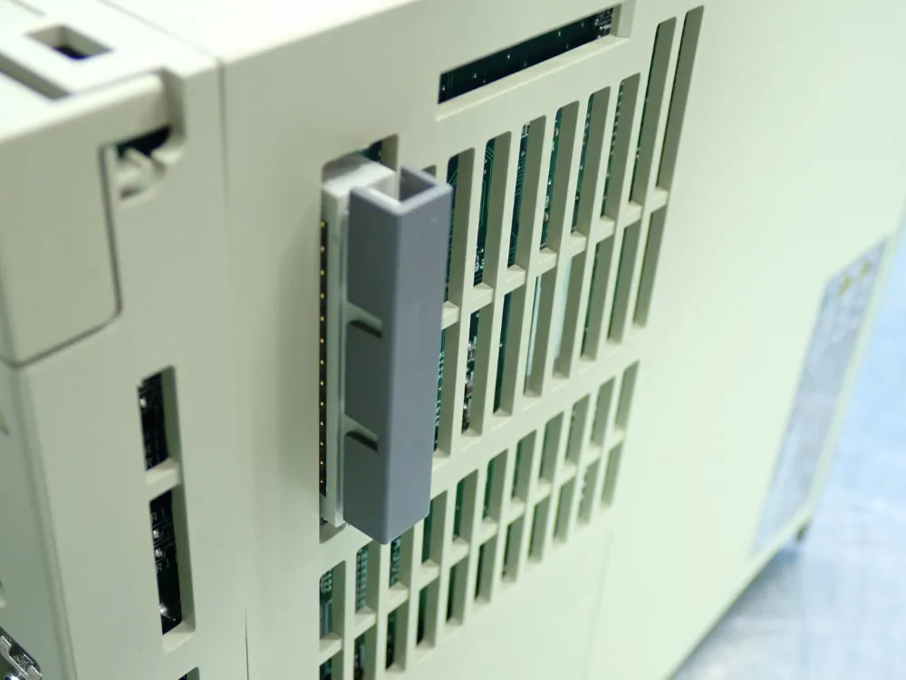 Yaskawa Sigma Ii Series Servopack Ac Servo Drive Servo Amplifier - Sgdh-10de