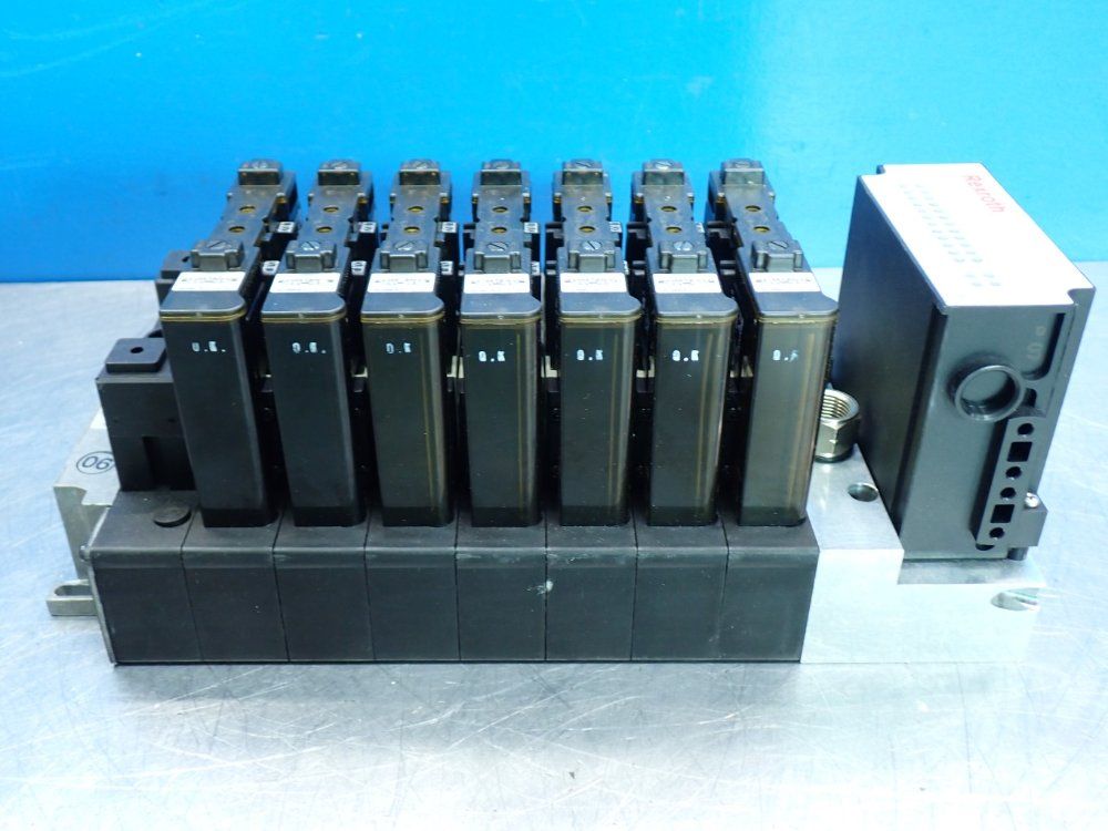 Rexroth 3/8" Port Pneumatic Manifold - R480222876