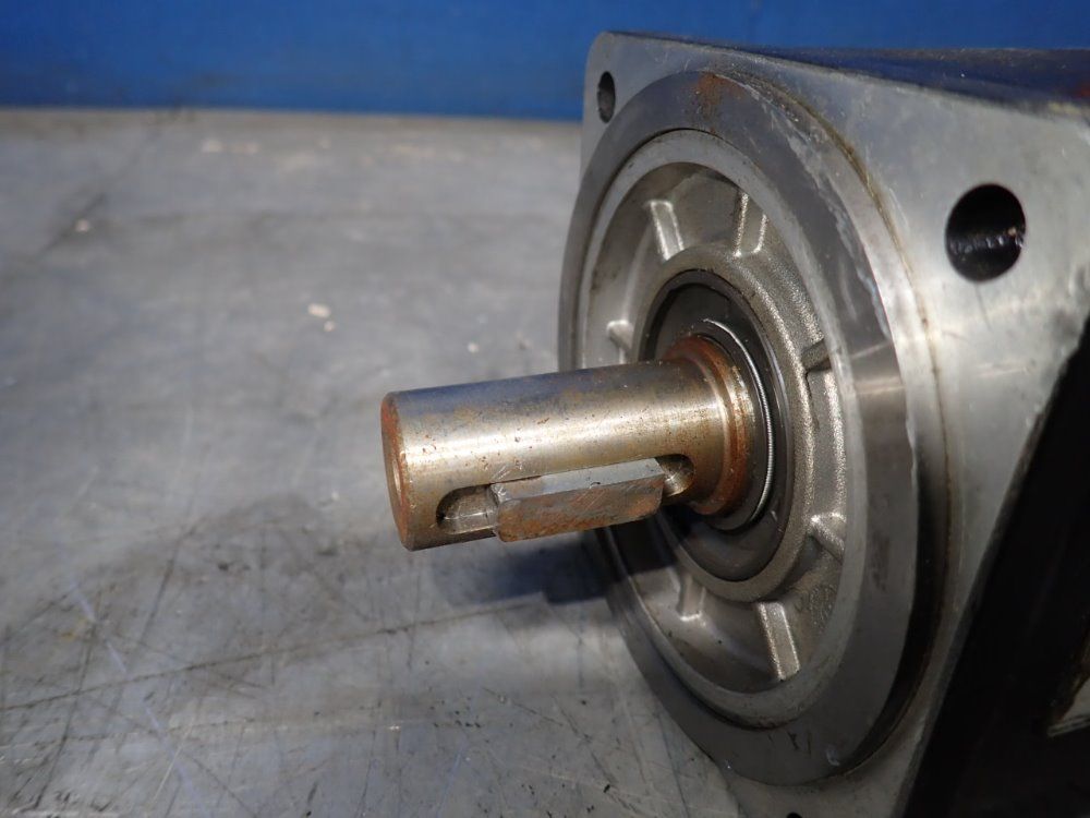 Rexroth Msk060b-0600-nn-m1-up0-nnnn Permanent Magnet Motor - Msk060b-0600-nn-m1-up0-nnnn