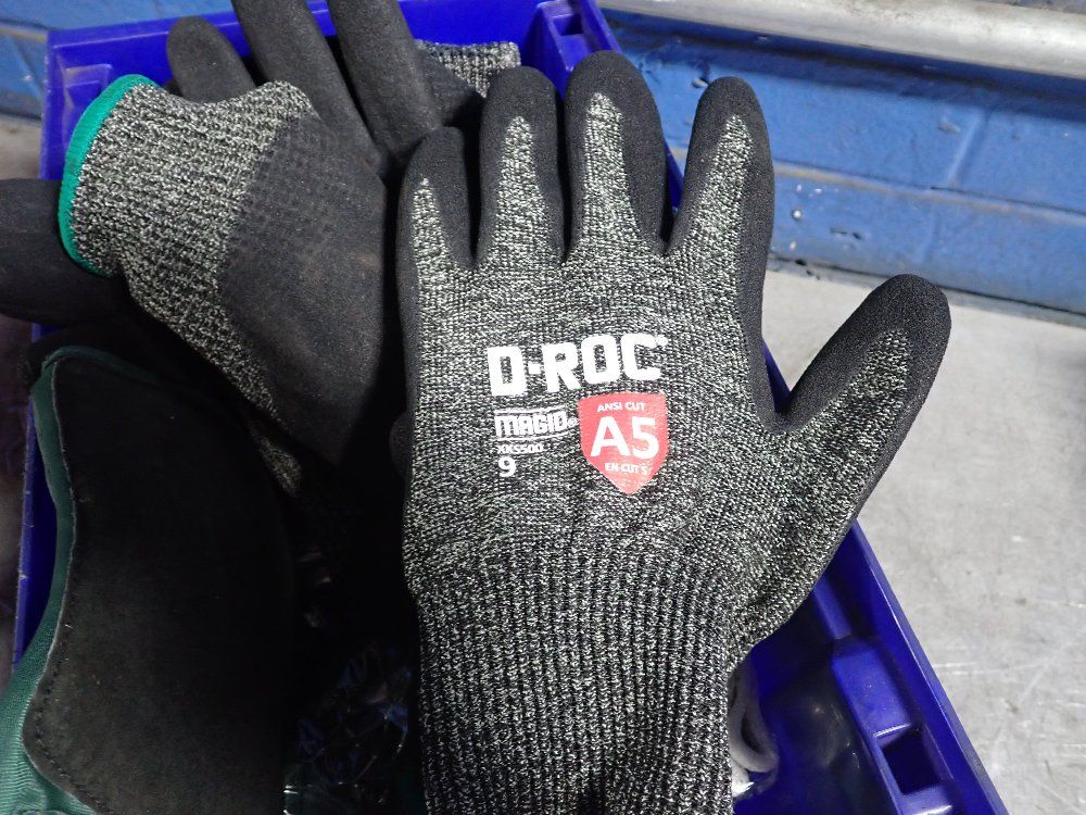 D-roc Pairs Of Gloves - Xk5500