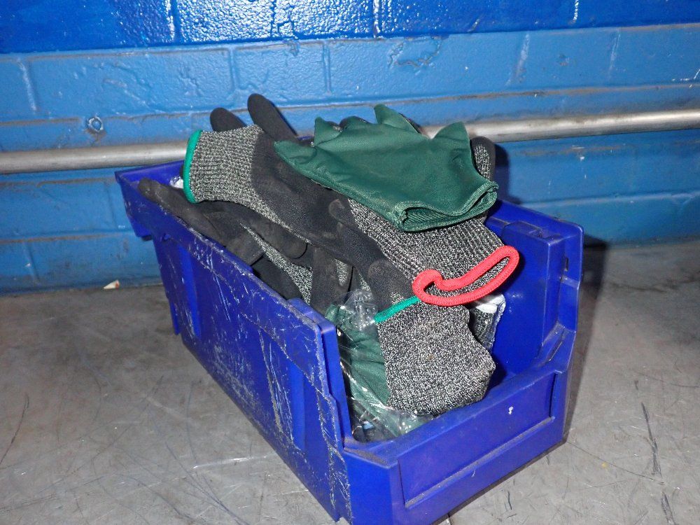 D-roc Pairs Of Gloves - Xk5500