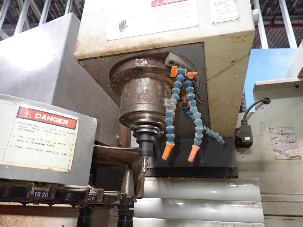 Kent Usa 20" X 39 1/2" 2007 Kent Usa V850s Cnc Vmc - V850s