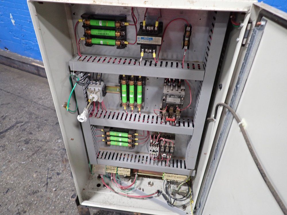 Tecnomanete Control Cabinent