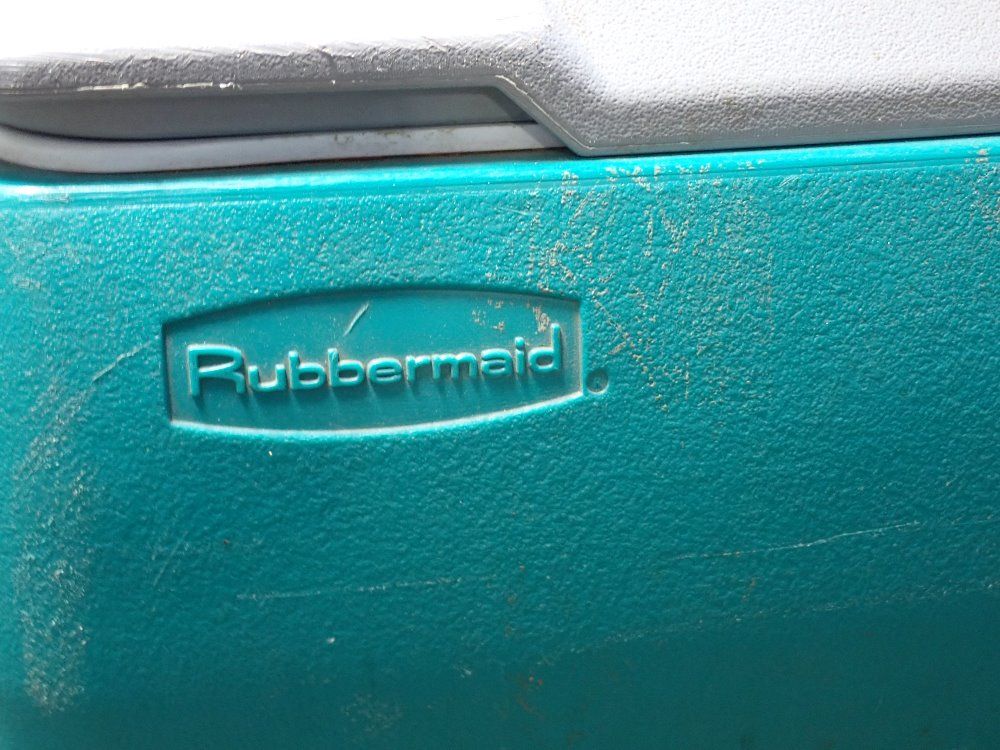Rubbermaid Cooler Wagon