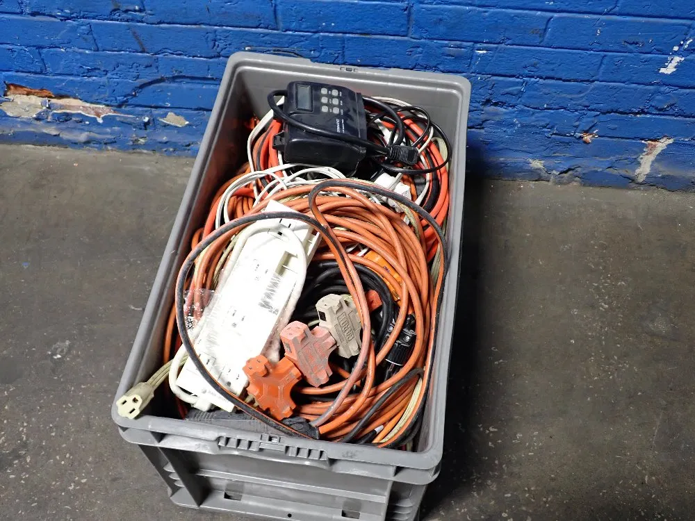 EXTENSION CORDS, OUTDOOR TIMER