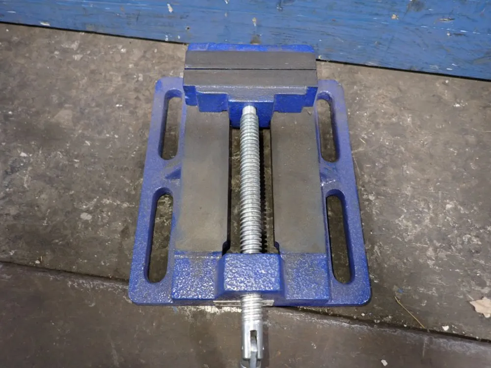 Central Forge 4" Vise